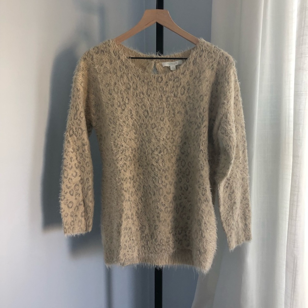 Piperlime Mohair Leopard Keyhole Sweater